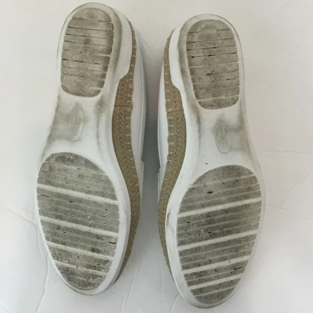 Anne Klein White Slip-On Espadrille Flats size 8